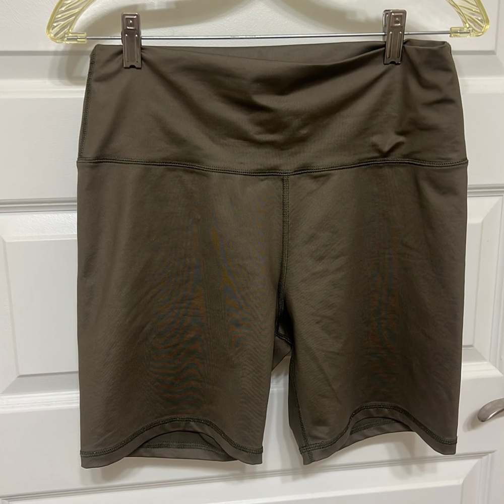 Aerie bike shorts size XL